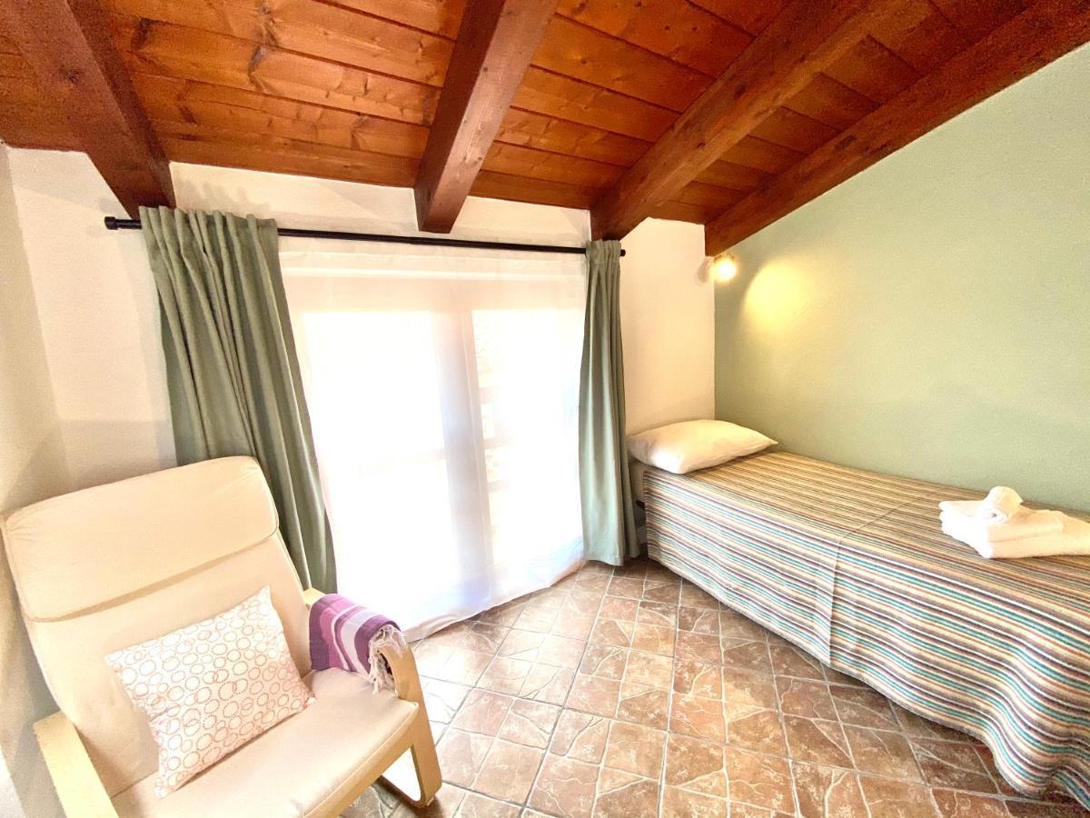 Casadina Apartment Iun Q2891 Oschiri Εξωτερικό φωτογραφία