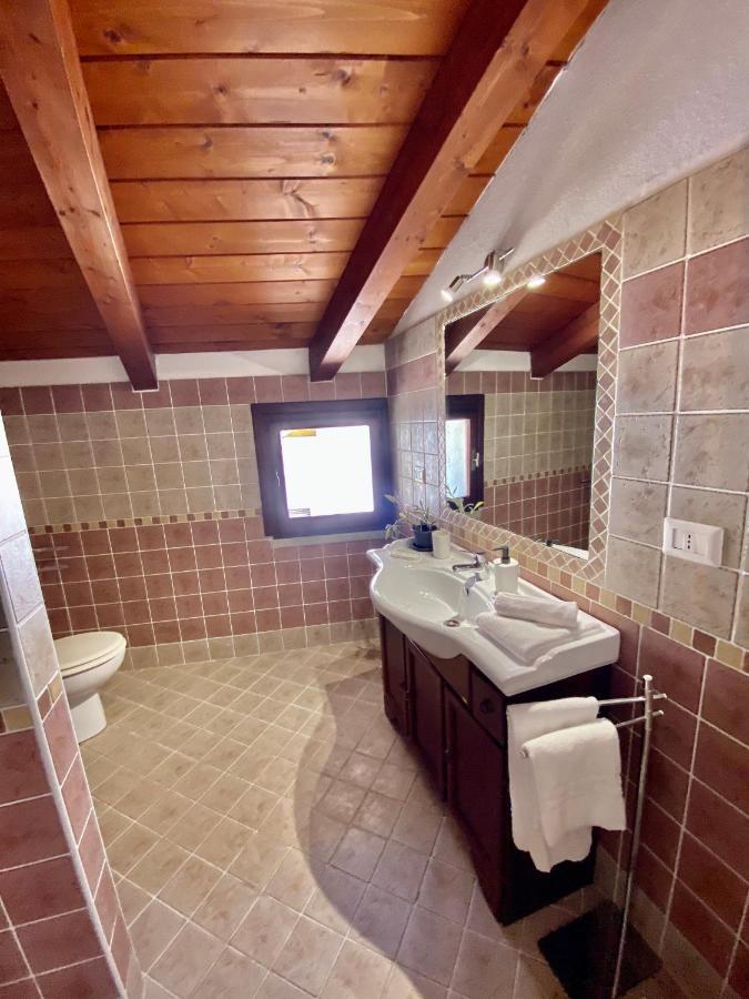 Casadina Apartment Iun Q2891 Oschiri Εξωτερικό φωτογραφία